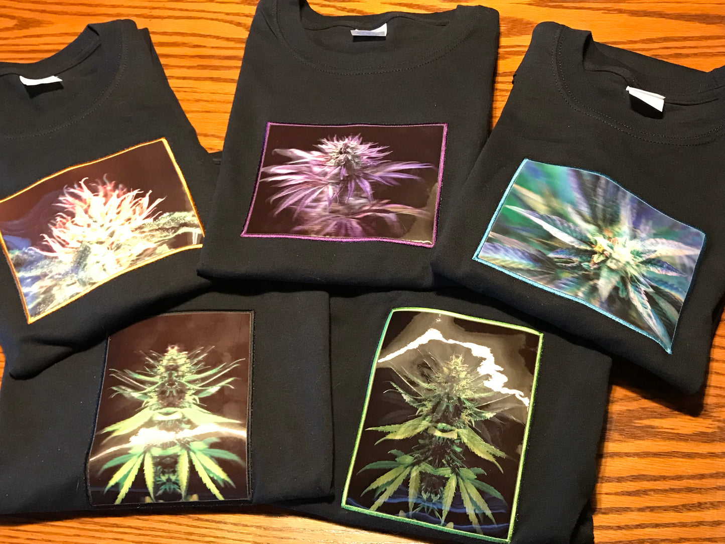 LEAVES GREEN 3D LENTICULAR IRON-ON TRANSFER FOR CLOTHING AND ACCESSORIES