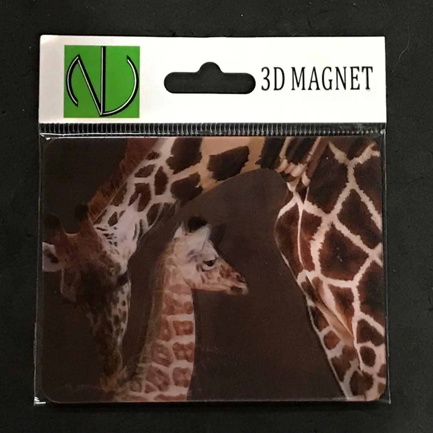 GIRAFFE COW & CALF 3D LENTICULAR MAGNET 2.75" X 3.5"